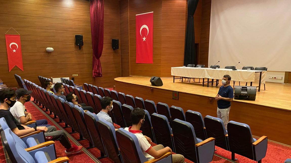 telafide ben de varim amasya universitesi gezisi sehit ahmet ozsoy anadolu imam hatip lisesi